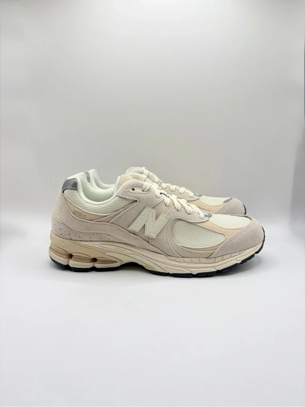 New Balance 2002R Cream and Tan Neutral Running Sneakers - Picture 1 of 5